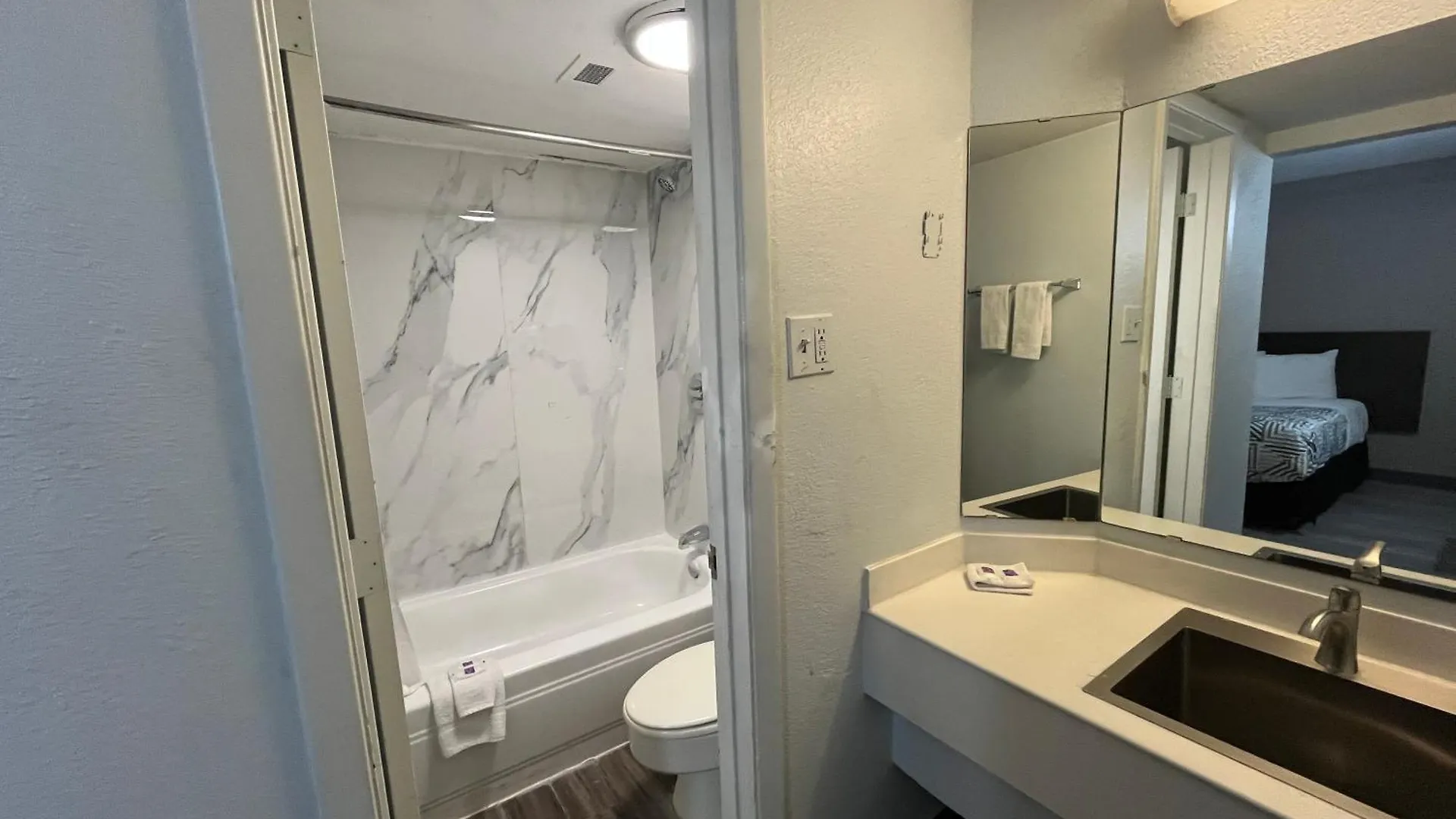 Studio 6 Phoenix, Az Midtown מלון