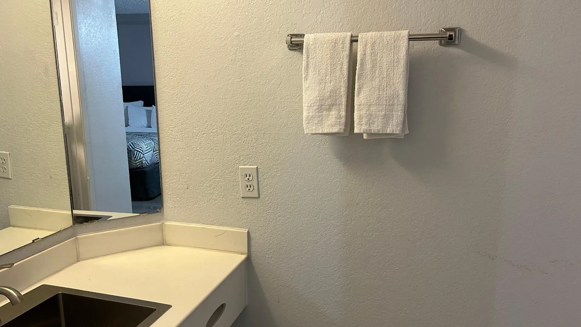 Studio 6 Phoenix, Az Midtown 4*, פיניקס ארצות הברית